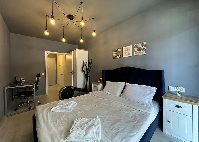 Elisio - Bricks Apartment