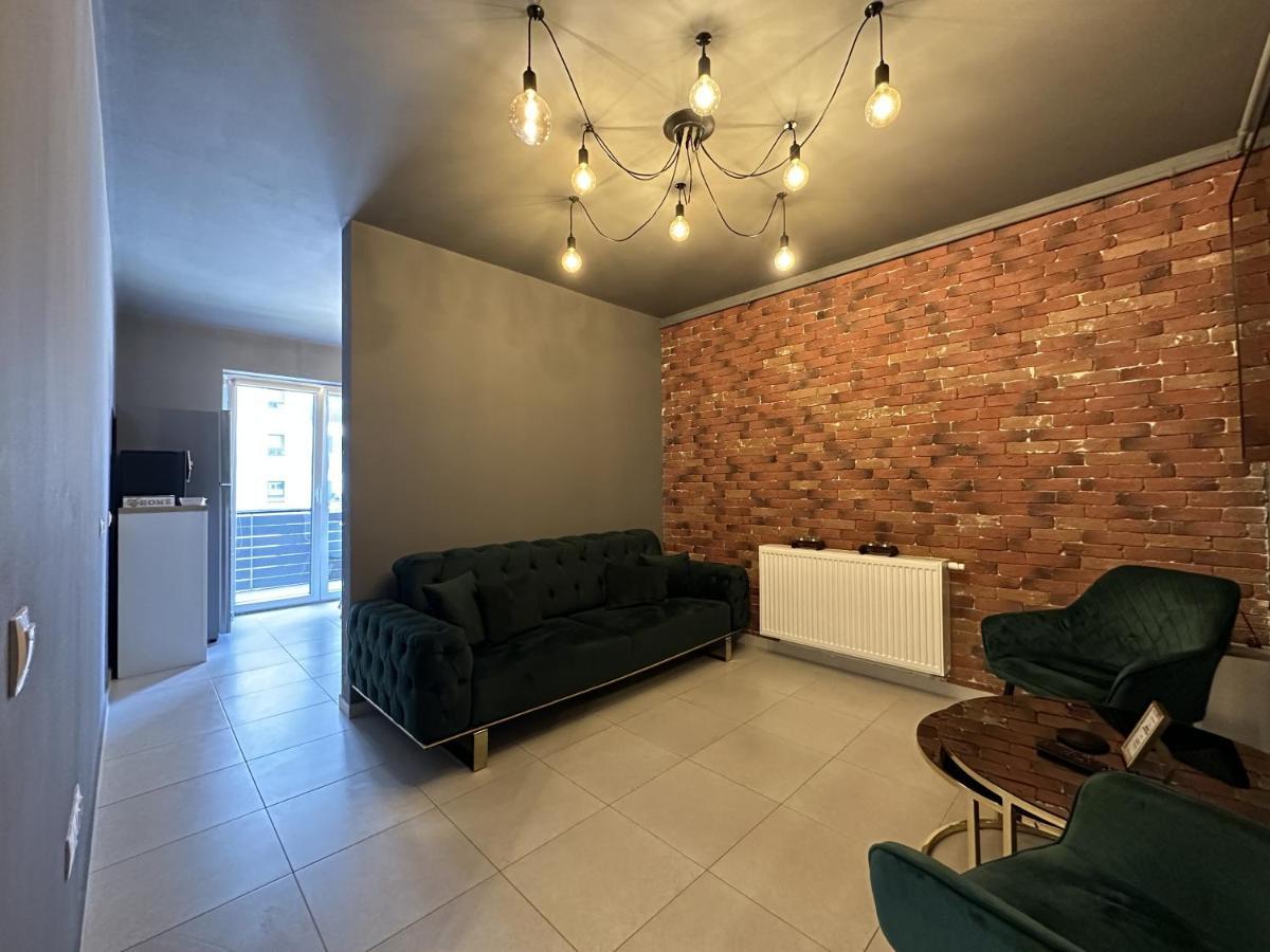 Elisio - Bricks Brasov